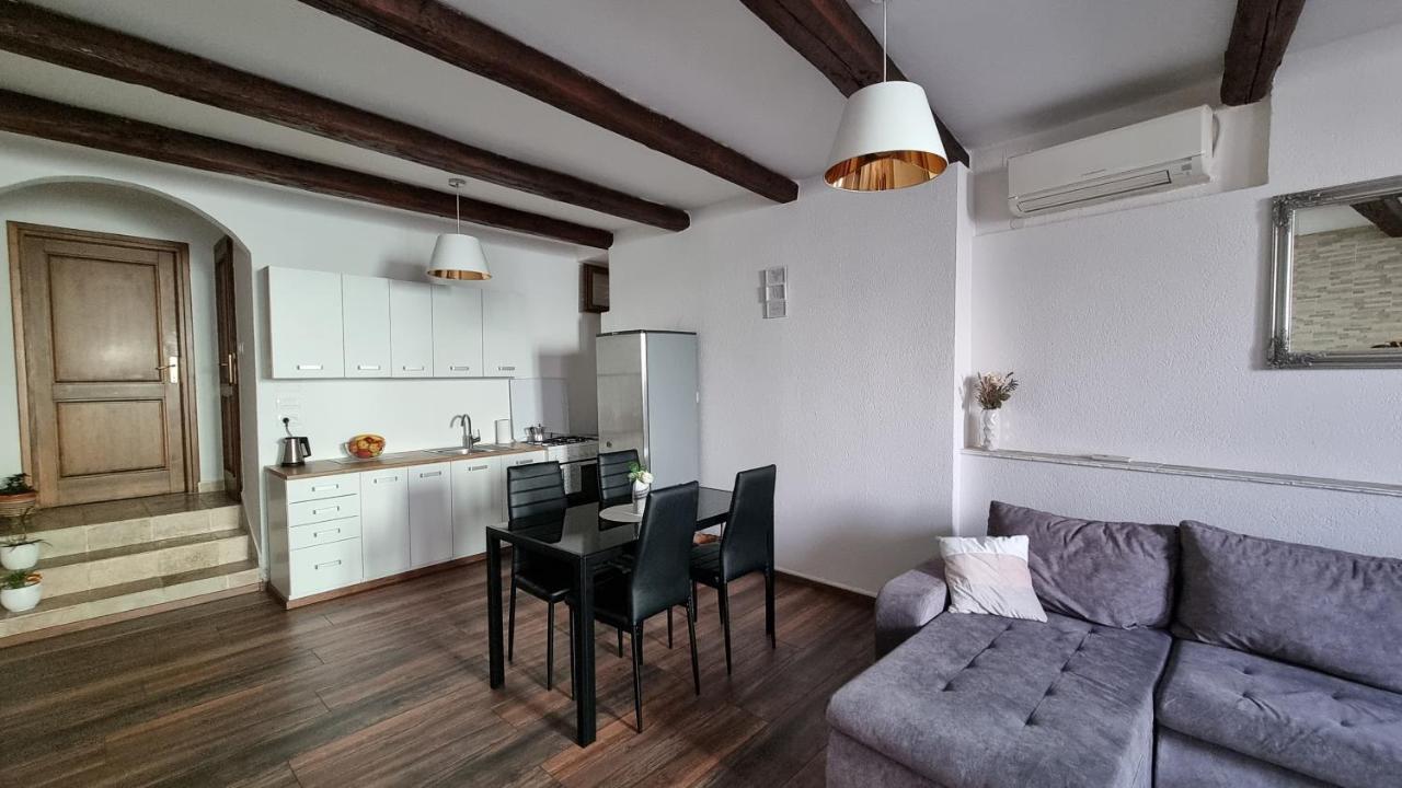 Apartman Ivo Lägenhet Novigrad Istria Exteriör bild